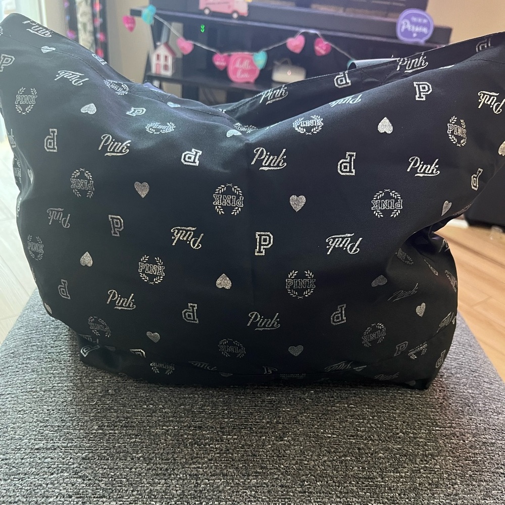Pink tote